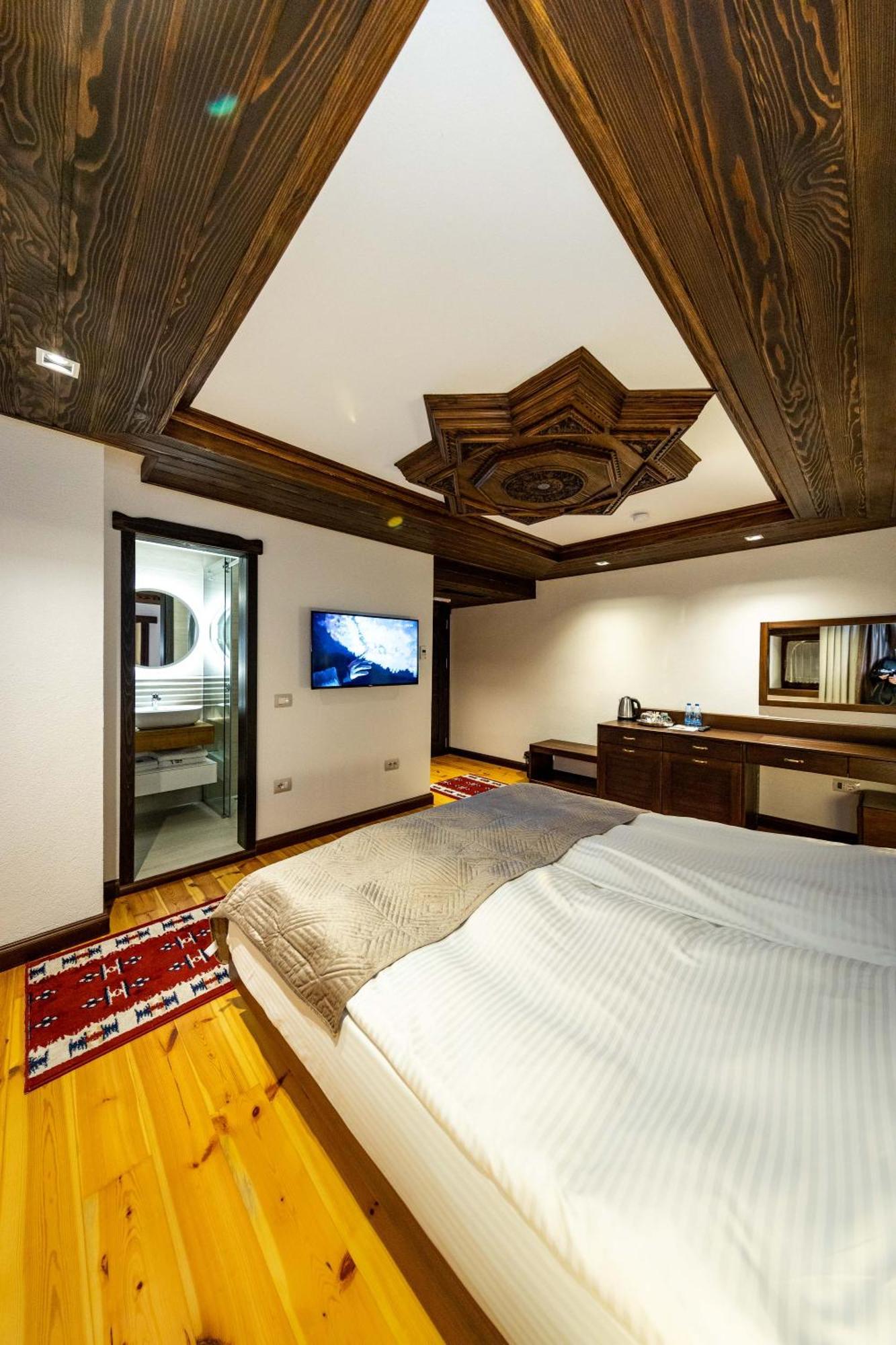 Hotel - Kulla E Zenel Beut Peje Extérieur photo