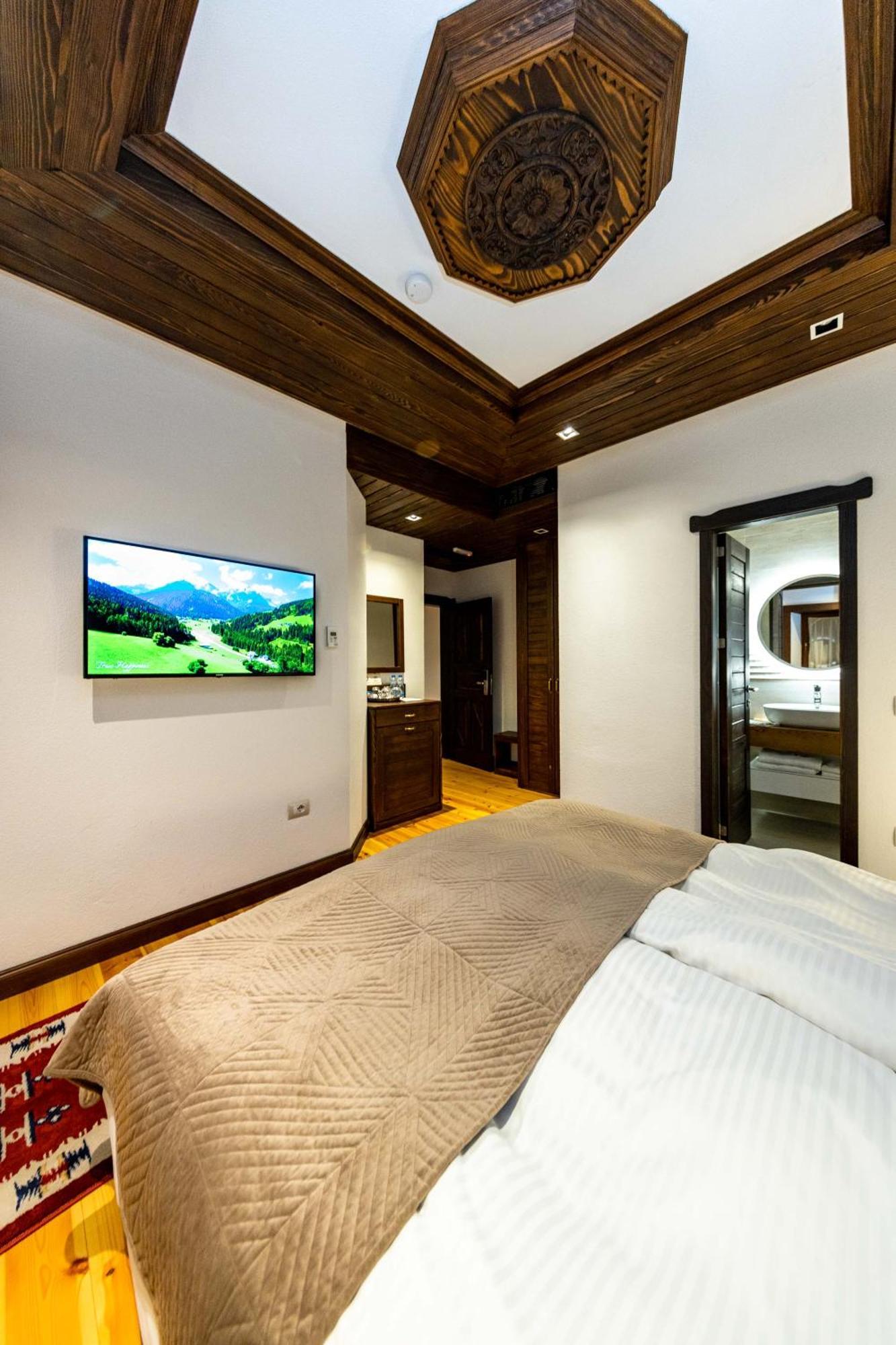 Hotel - Kulla E Zenel Beut Peje Extérieur photo